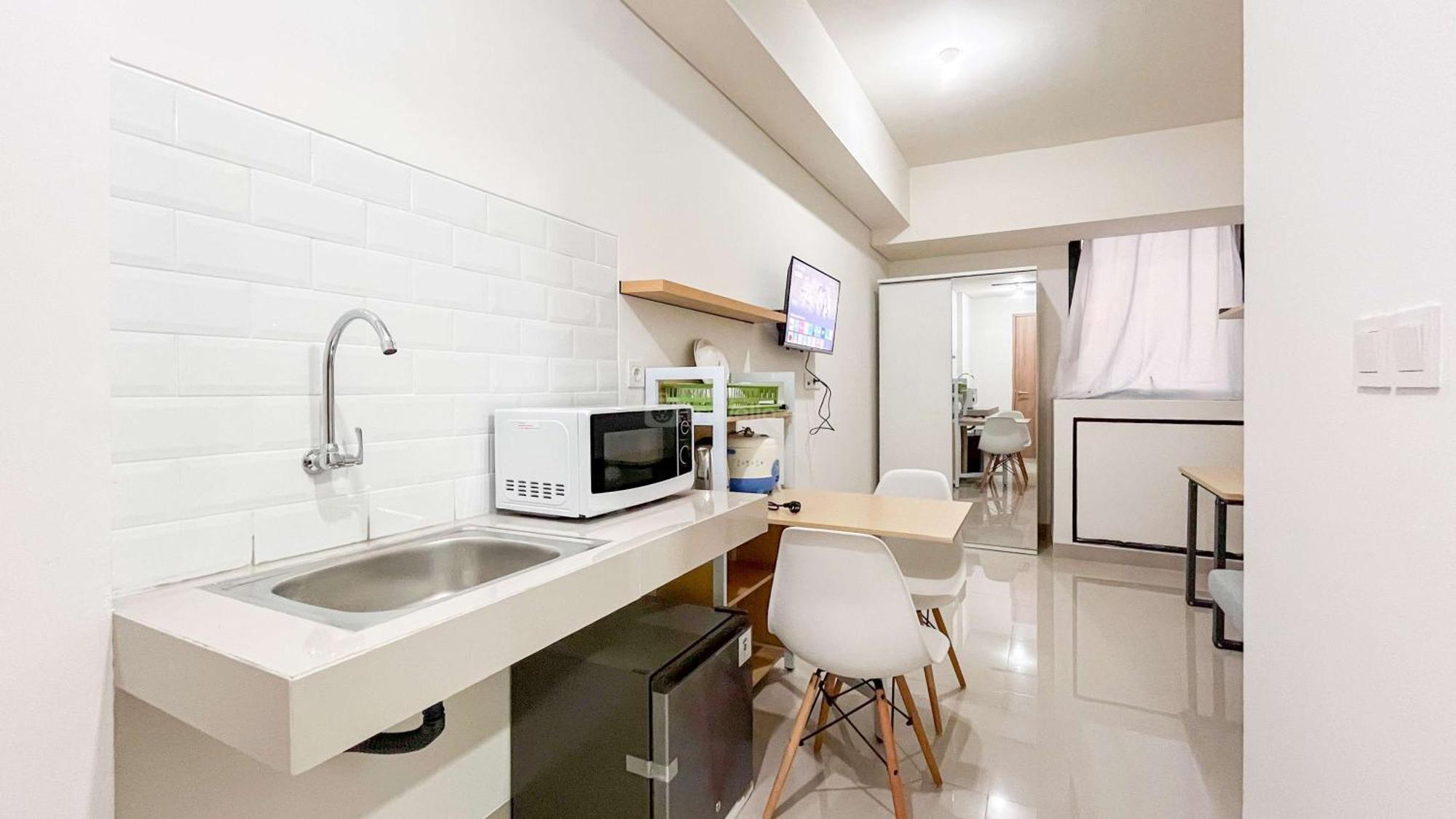 Warm Studio Apartment Makassar Bagian luar foto